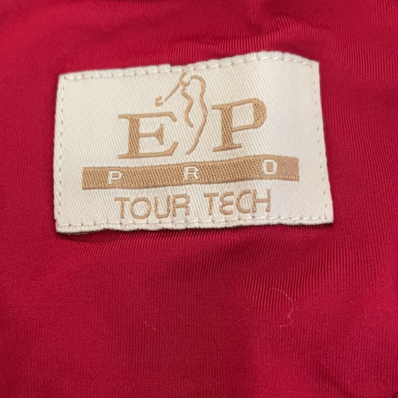 Red long sleeve top - Picture 2 of 5